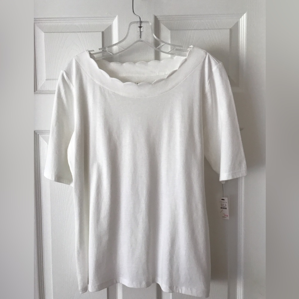 NWT Talbots White 100% Pima Cotton Top short sleeve. Size Medium.